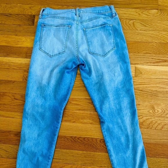 Gap 1969 Easy Legging Jeans 29R Womens Light Indigo Wash Stretch Denim Mid Rise - Picture 9 of 12